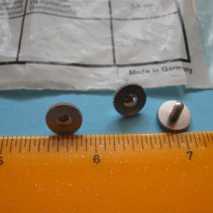 dual turntable part posi screw fits 601 or 701 217600