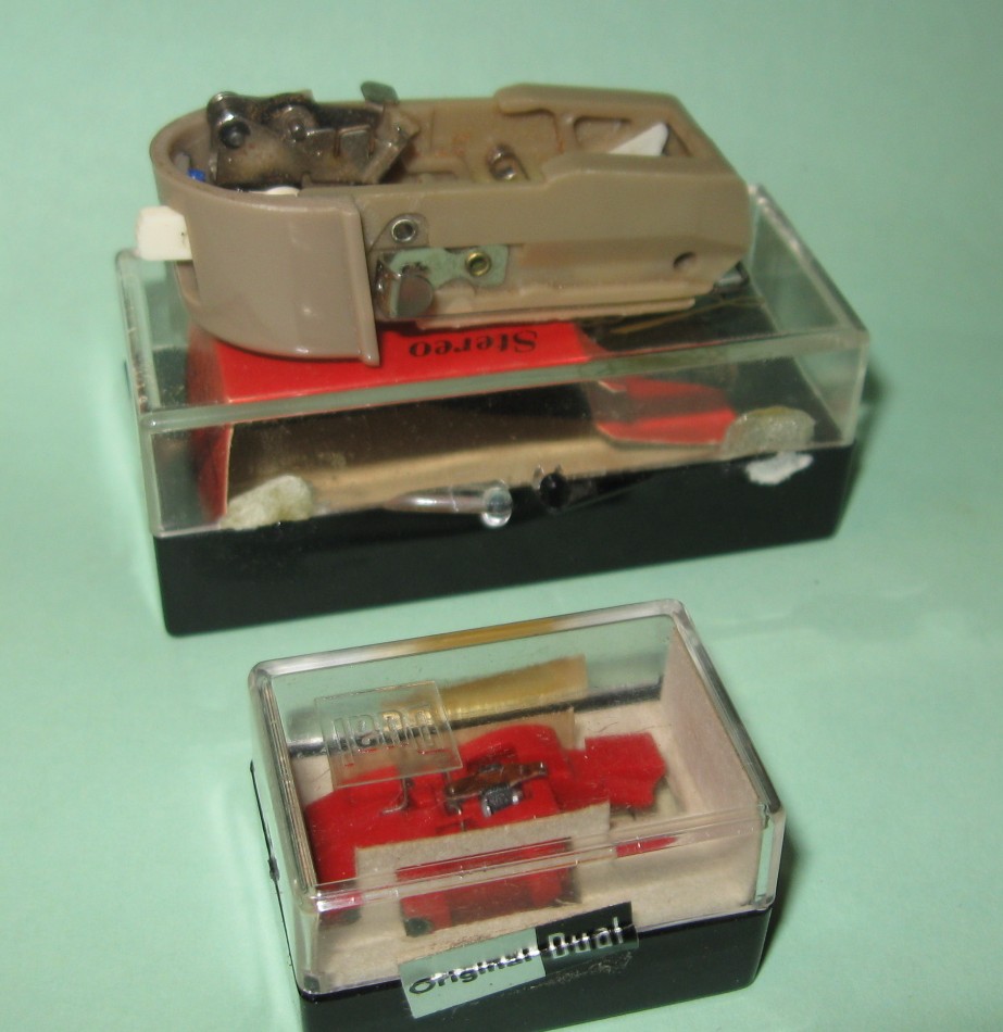 DUAL Pickup Head TK-KS2 comes with new original Dual CDS 320-3 cartridge